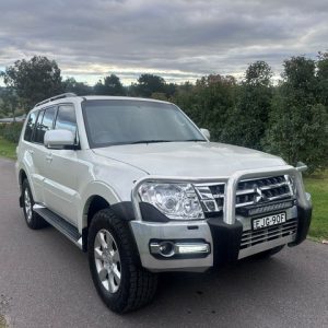 2020 Mitsubishi Pajero GLX