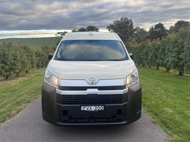2026 Hiace Van SLWB - Image 2