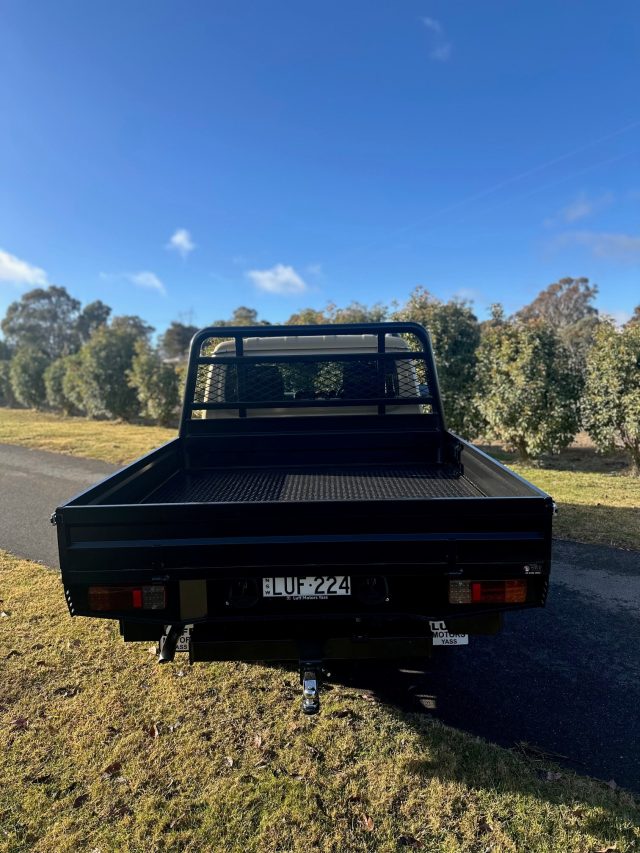 2025 TOYOTA LANDCRUISER 70 SERIES LC76 GXL + DIFF LOCKS - Image 8