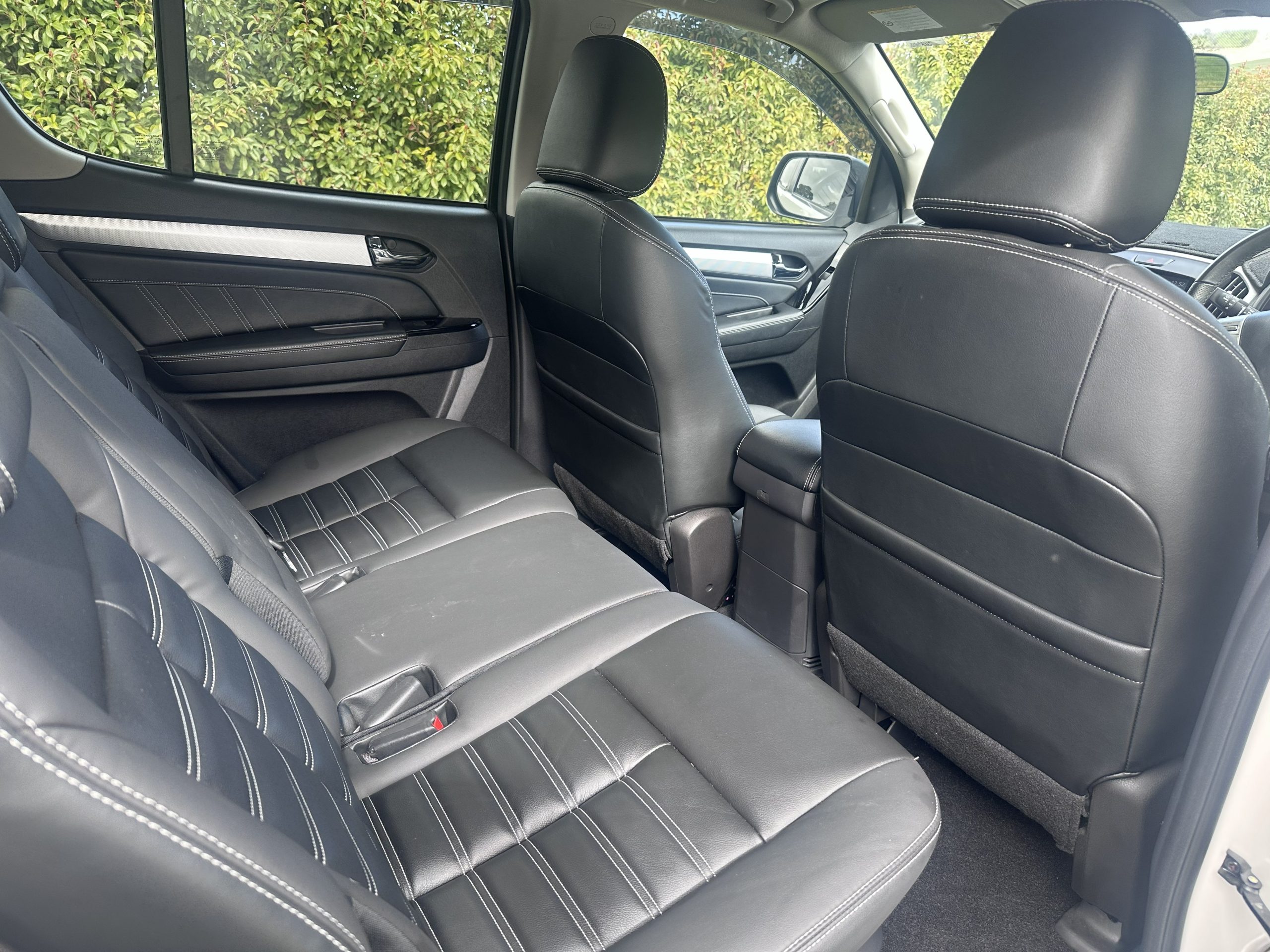 2018 Isuzu MU-X LS-T - Image 9