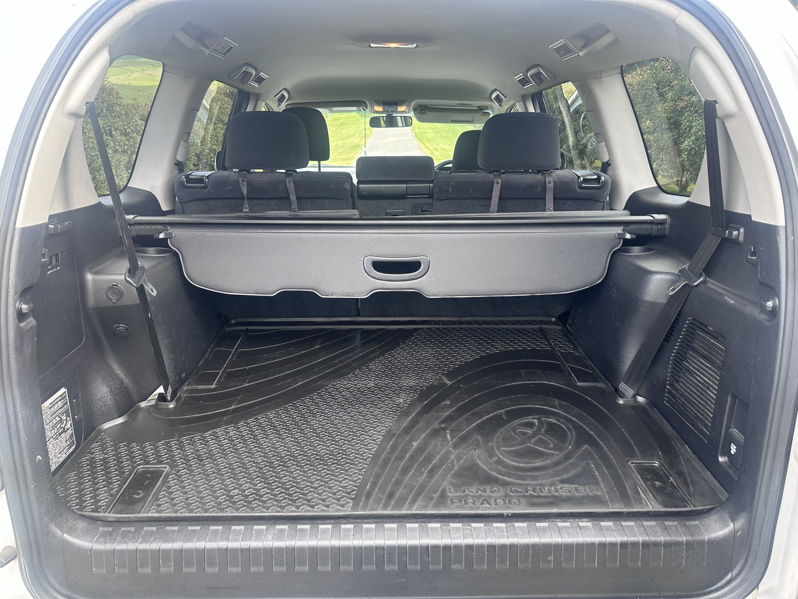 2015 Toyota Prado GXL - Image 10